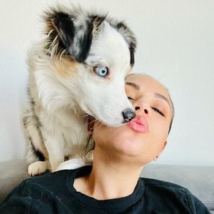 Meet your Posher, Maria